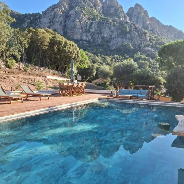Appartement Jardin et Piscine Les anges du maquis location Corse-du-Sud, hotel in Conca