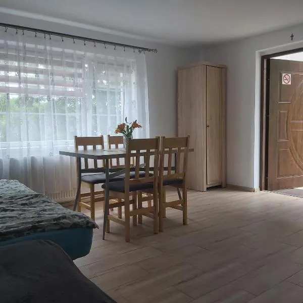 Agroturystyka "Jezioranka", hotel v destinaci Unichowo