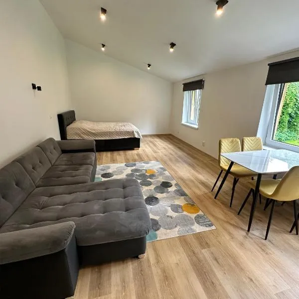 Raeküla saunamaja TASUTA PARKIMINE, hotel v destinaci Pärnu