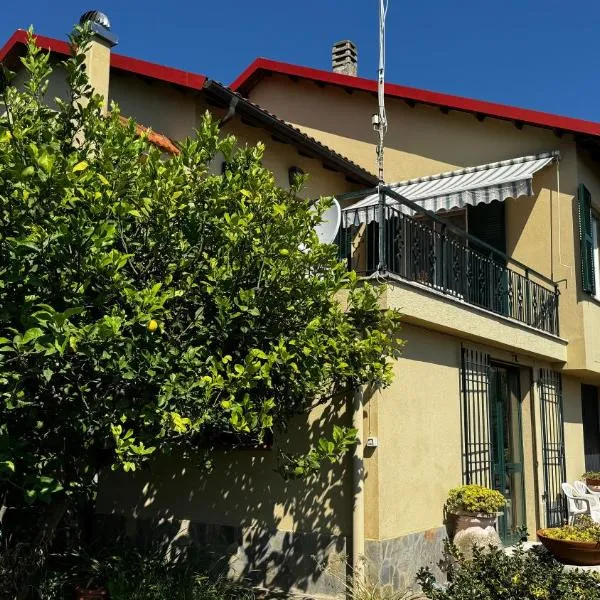 Villa Teresina Noli, hotel v Noli
