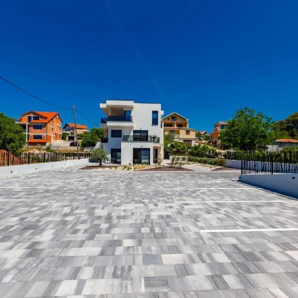 Casa MiA Apartments with parking, hotel v destinácii Zadar