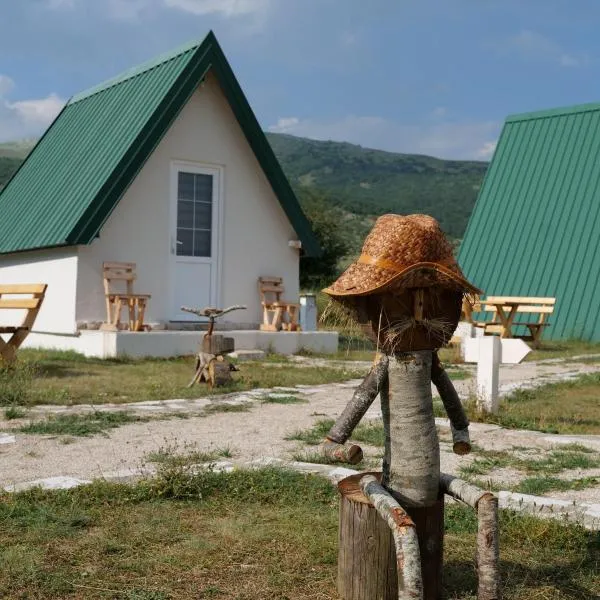Ethno houses Green Village 18, hotel u gradu Šavnik