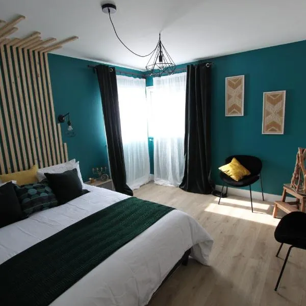 Bastia - Very spacious 130m2 Villa Top Apartment with Garden, 2 AC Bedrooms, Near Port, City Center, and Beaches in Bastia", hotel di Bastia