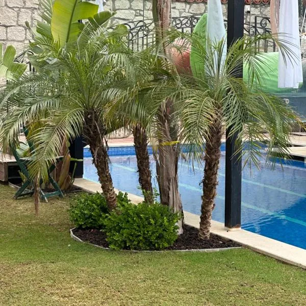 Grand Alaçatı Butik Hotel, מלון באלאקאטי