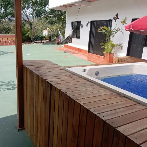 Hospedaje Campestre Villa Niny, hotel v destinaci San Gil