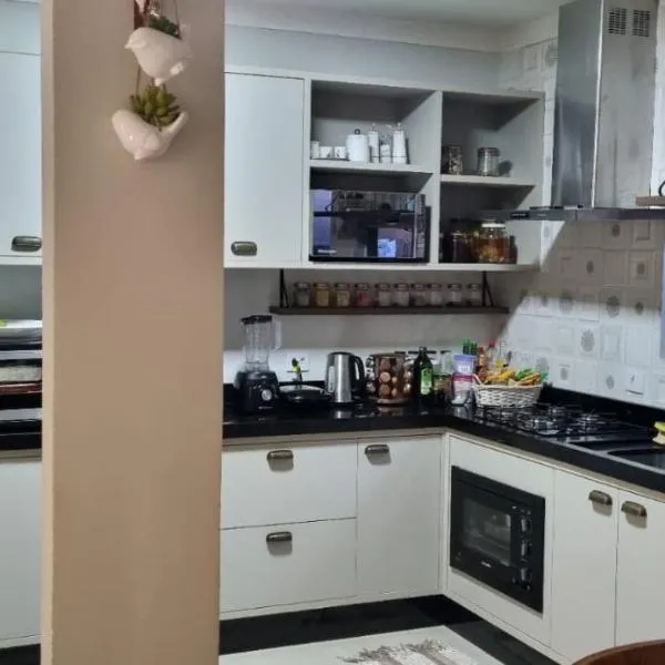 Duplex Central - Rota Paraguai - com Amazon prime, hotel v destinaci Guaíra