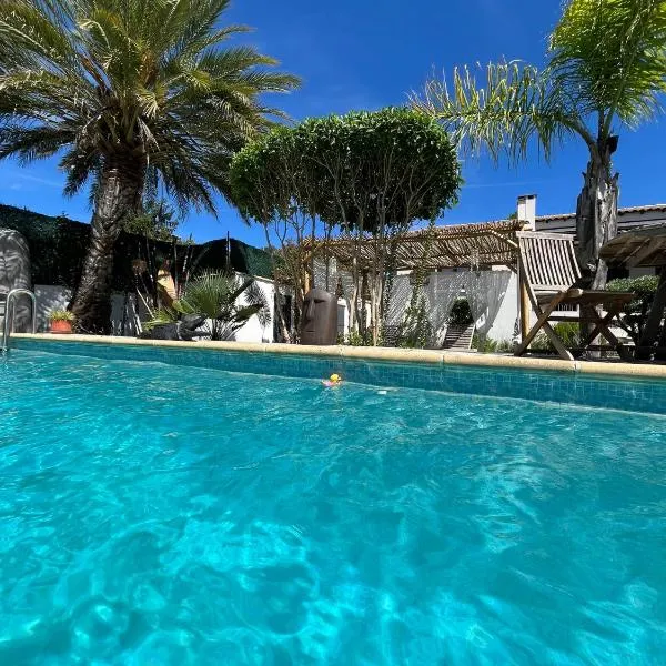 La Romantica, hotel Congéniès városában