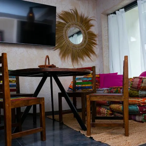 Apartamenty Spokoloko Ostoja Beskidy AfrykaLoft, hotel en Szczyrk