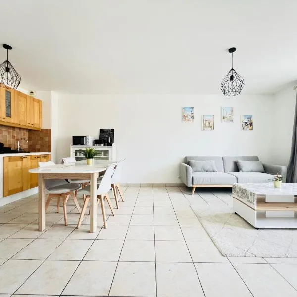 Appartement Coquelicot 25km Paris et Disney, hotel v destinaci Pontault-Combault