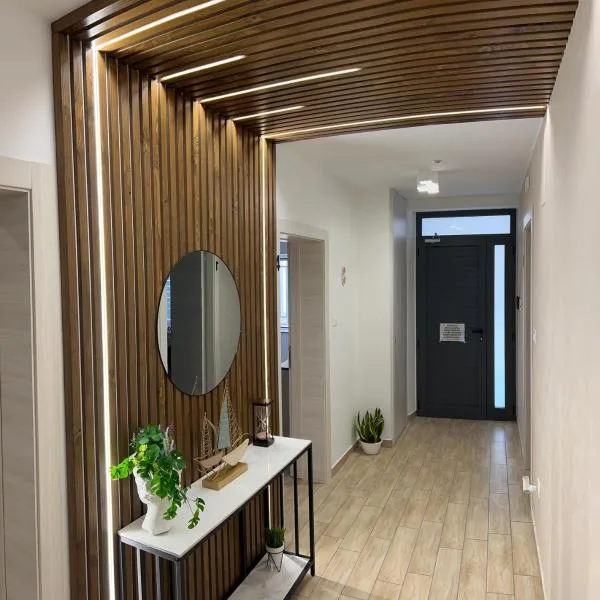 Aramarina B&B, hotel in Schiavonea