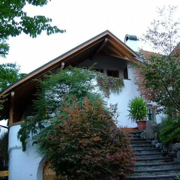 Villa Sissi, Hotel in Leifers