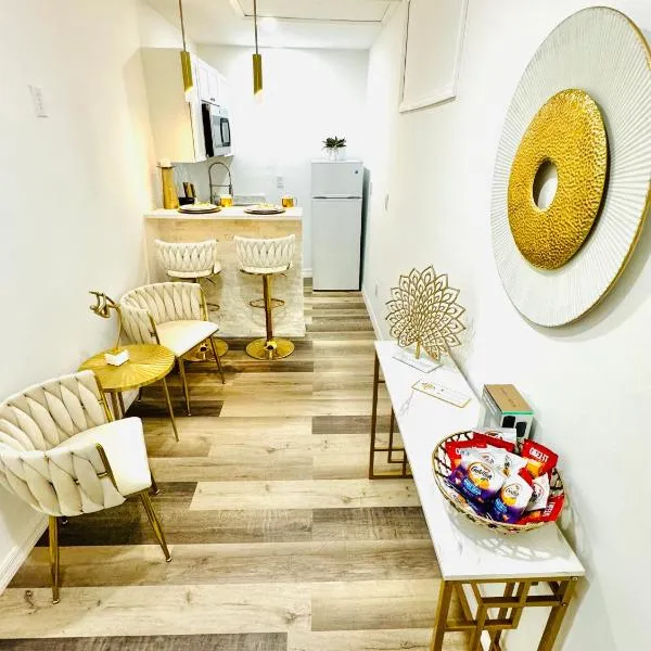 Cozy Studio, hotel v destinaci Cape Coral