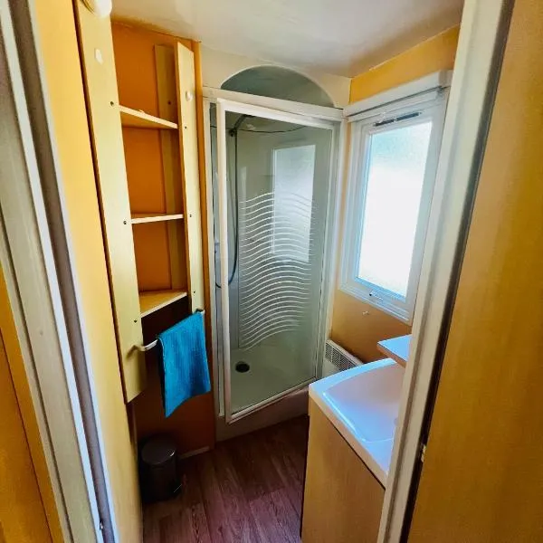 Mobil Home Titania – hotel w mieście Villemur-sur-Tarn