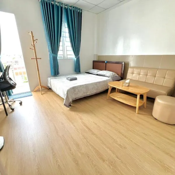 Căn Studio Áp Mái Full Nội Thất - Gần TTTM Aeon Tân Phú, hotel in Ho Chi Minh City