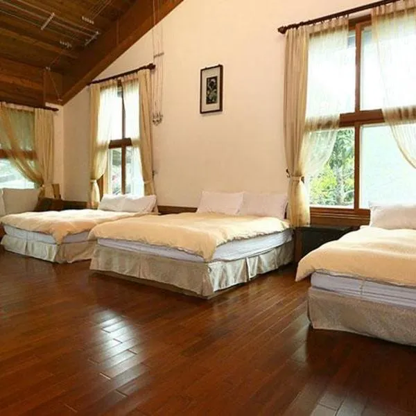 Summer Trail B&B , Hall 2, hotel in Guangfu