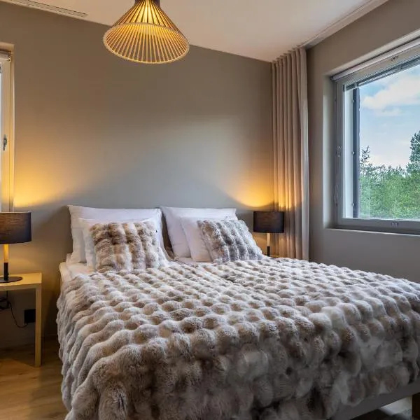 Levi City Suite - Central & Stylish with Free Ski Passes, hôtel à Levi