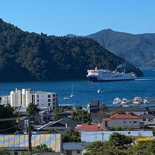 Sea-Renity Picton, Apt B, hotel en Picton