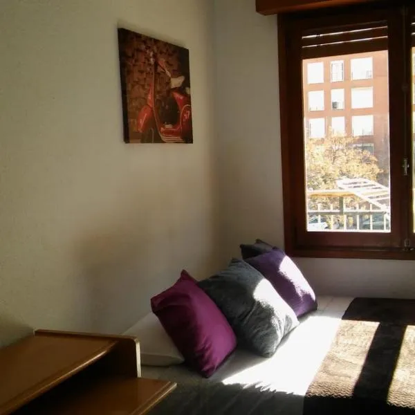 Habitación 5 Céntrica en Castellón, hotel in Castellón de la Plana