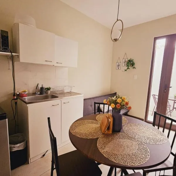 Apartamento Compacto muy cerca del Irtra, hotel v destinaci Ajaxá