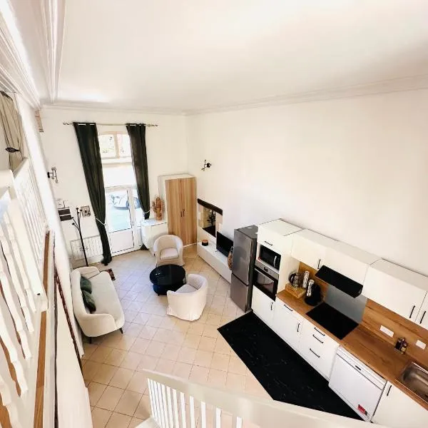 Whale loft, hotel in Luc-sur-Mer