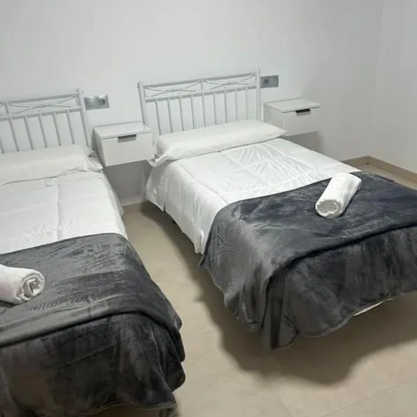 apartamento en bajo alhendin, hotel Alhendínben