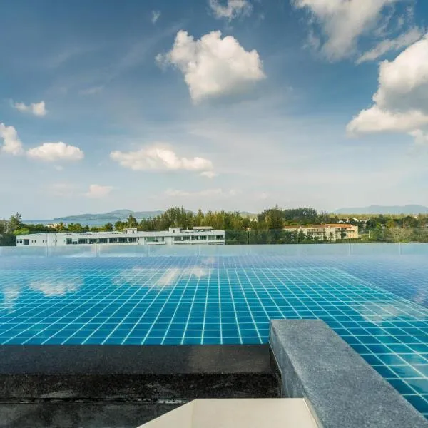 Top floor apartment at Aristo by Lofty, hotel in Ban Lum Fuang