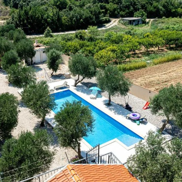 Olive Grove House, hotel Stonban