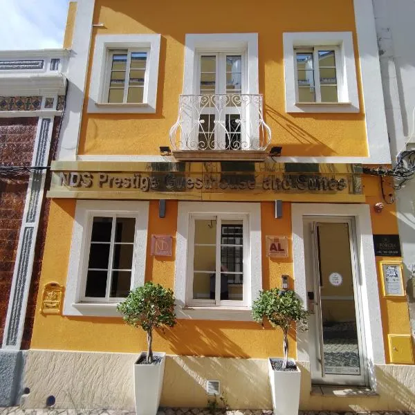 Rocha Prestige - Guest House and Suites, hotel v destinaci Portimão