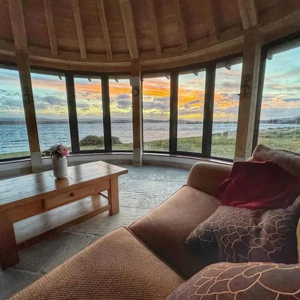 4 Bedroom Cottage New 2024, hotell sihtkohas Aultbea
