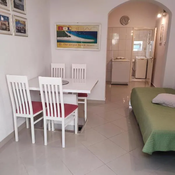 A4 Fani Apartmani, hotel en Bol