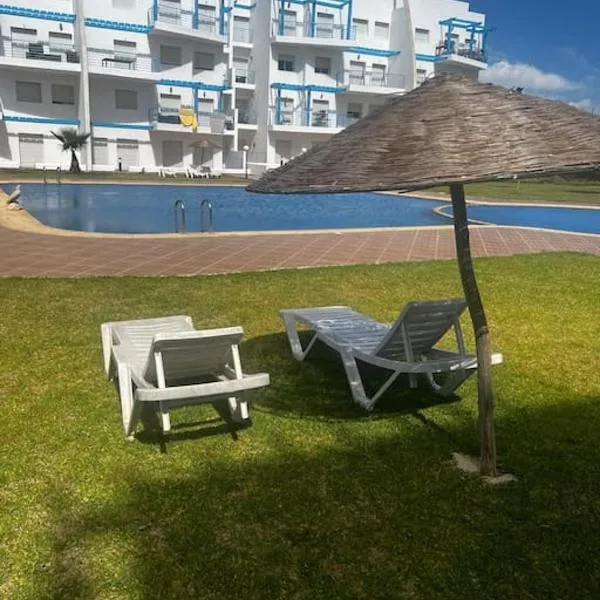 Capo-martil Riviera residence three piscine, hotel in Cabo Negro