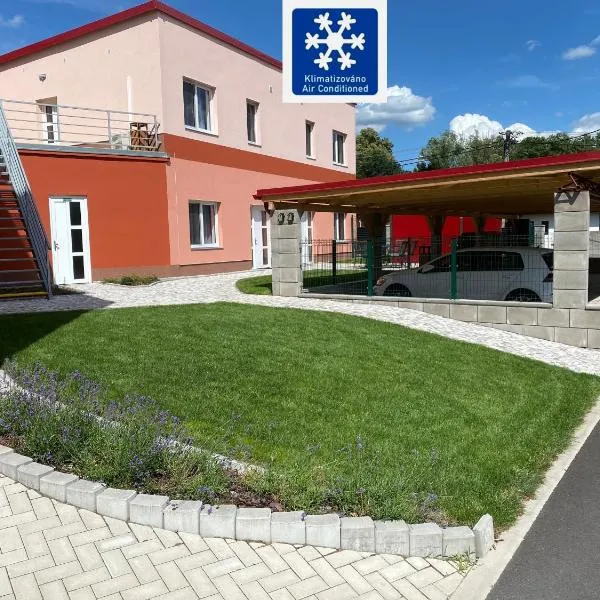 Apartmány Krupka, hotel v destinaci Krupka
