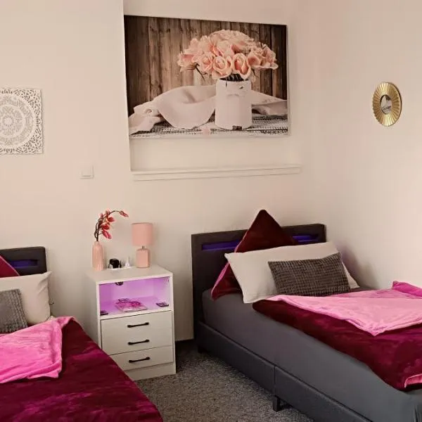 Ferienwohnungen Auetal, hotel v destinaci Kucksdorf