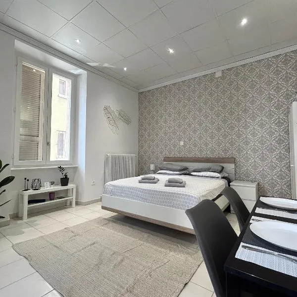 Sweet Nest - Close to the Lido & Lake!, hotel v destinaci Viganello