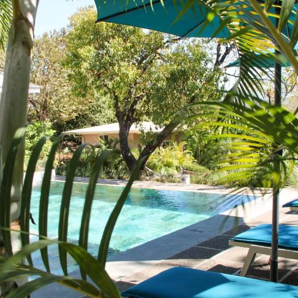Tee-K Lodge Tamarindo, hotel v destinaci Tamarindo