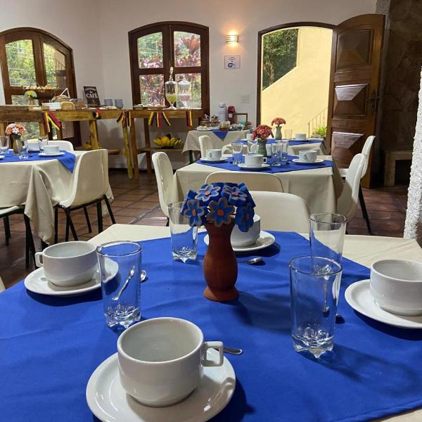 Suíte Romântica premiada com linda vista de varanda em Petrópolis! - Foto 4