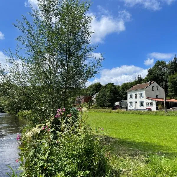 Vakantiehuis Perles de la cascade, hotel v destinaci Stavelot