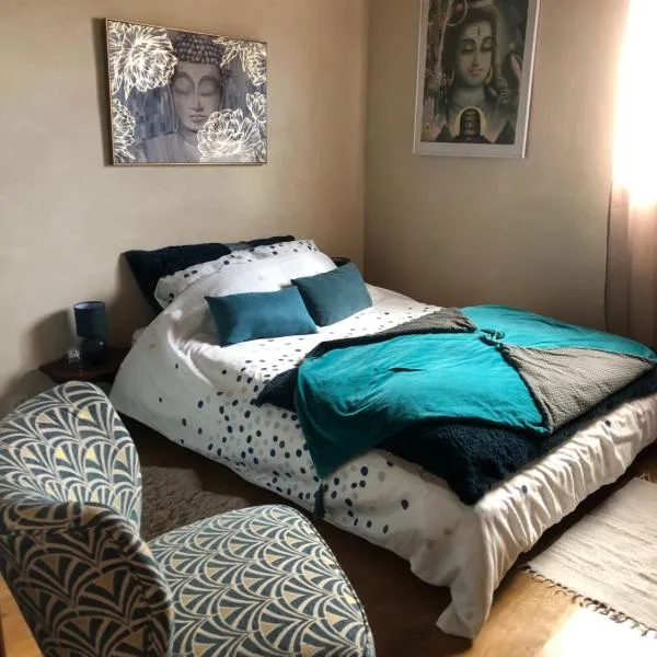 Chambre double avec salle de bain privé, hotel v destinaci Baden
