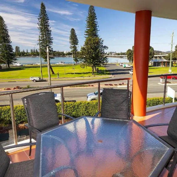 Sunrise 102, hotel u gradu Tuncurry