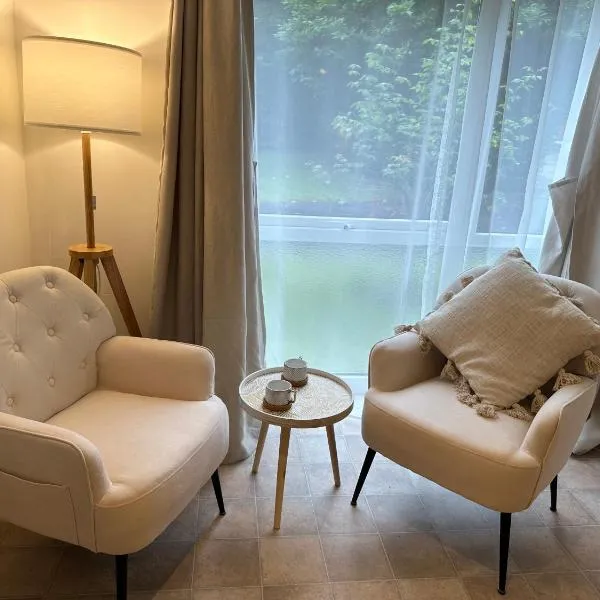 Entire studio flat, hotel v Manchestri