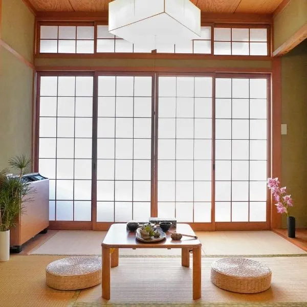 Japanese House Osaka Sennan Hotel 大阪泉南酒店和築, hotel in Tannowa
