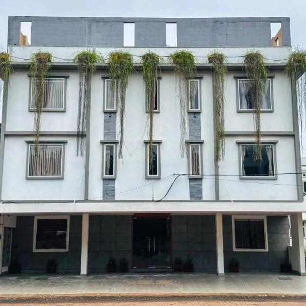 Rose Garden at Rajagiri Hospital, hotel in Ernakulam