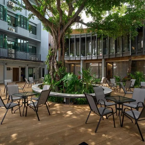 Red Door Samsen Hotel, Bangkok โรงแรมในกรุงเทพมหานคร