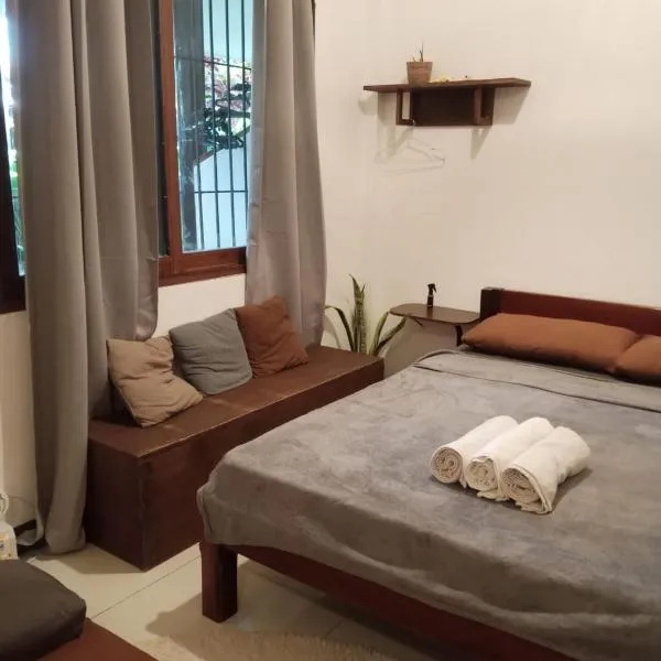 Pascoe's Units Siargao- Suites, hotel in General Luna