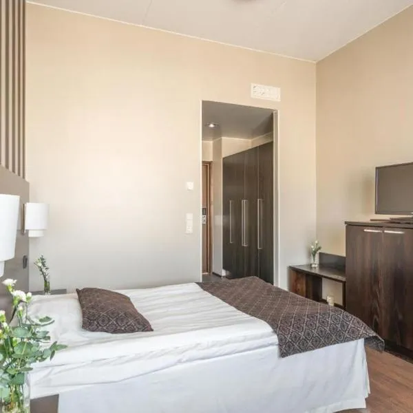 Hotelli Raahen Hovi, hotel em Raahe