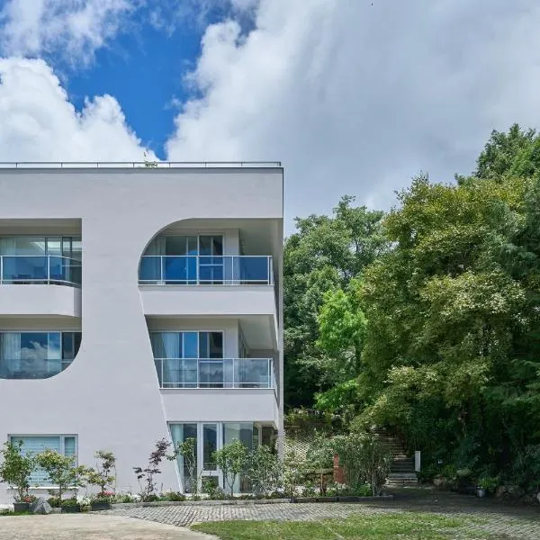 Hemma 俬宅, hotel v destinaci Renai