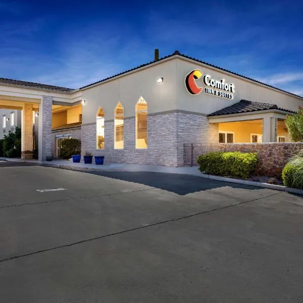 Comfort Inn & Suites I-25 near Spaceport America, hotel v destinaci Truth or Consequences
