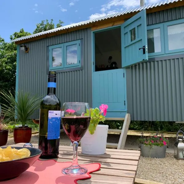 St. Kew Shepherd Huts, hotell sihtkohas Wadebridge
