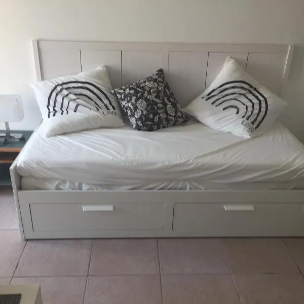 studio, hotel v destinaci Sanary-sur-Mer