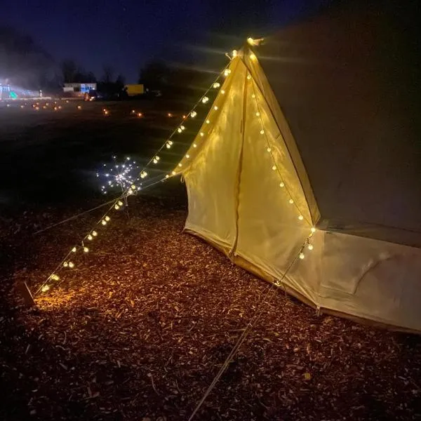 Country View Camping, hotel v mestu Bratton